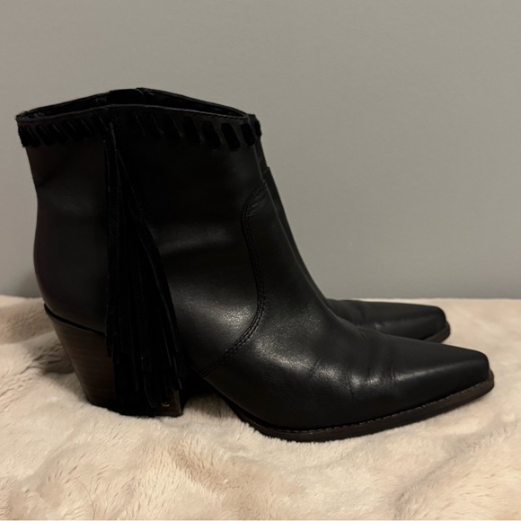 Sam Edelman Willice Black Leather Ankle Boots with Fringe - Picture 3 of 9